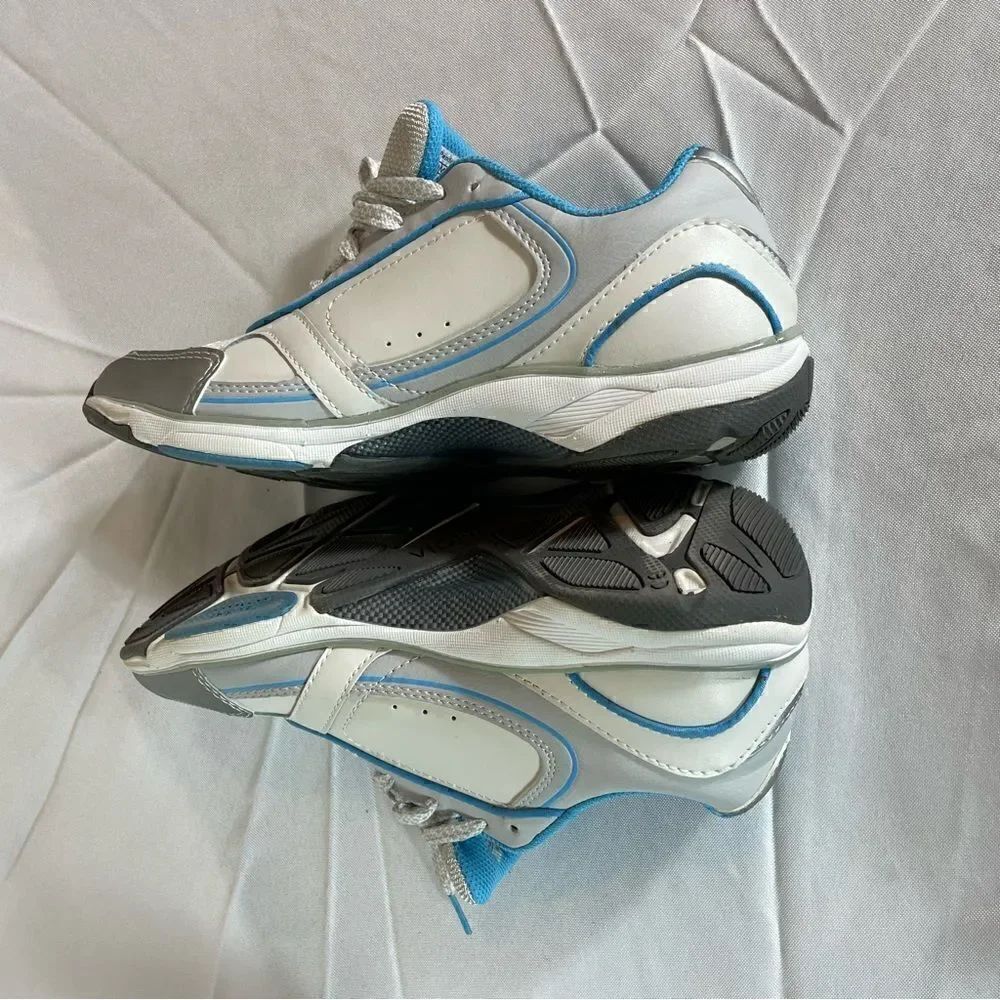 VIONIC SHOES - Picture 6 of 7